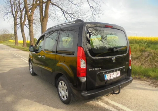 Peugeot Partner cena 15800 przebieg: 235700, rok produkcji 2010 z Sieradz małe 154